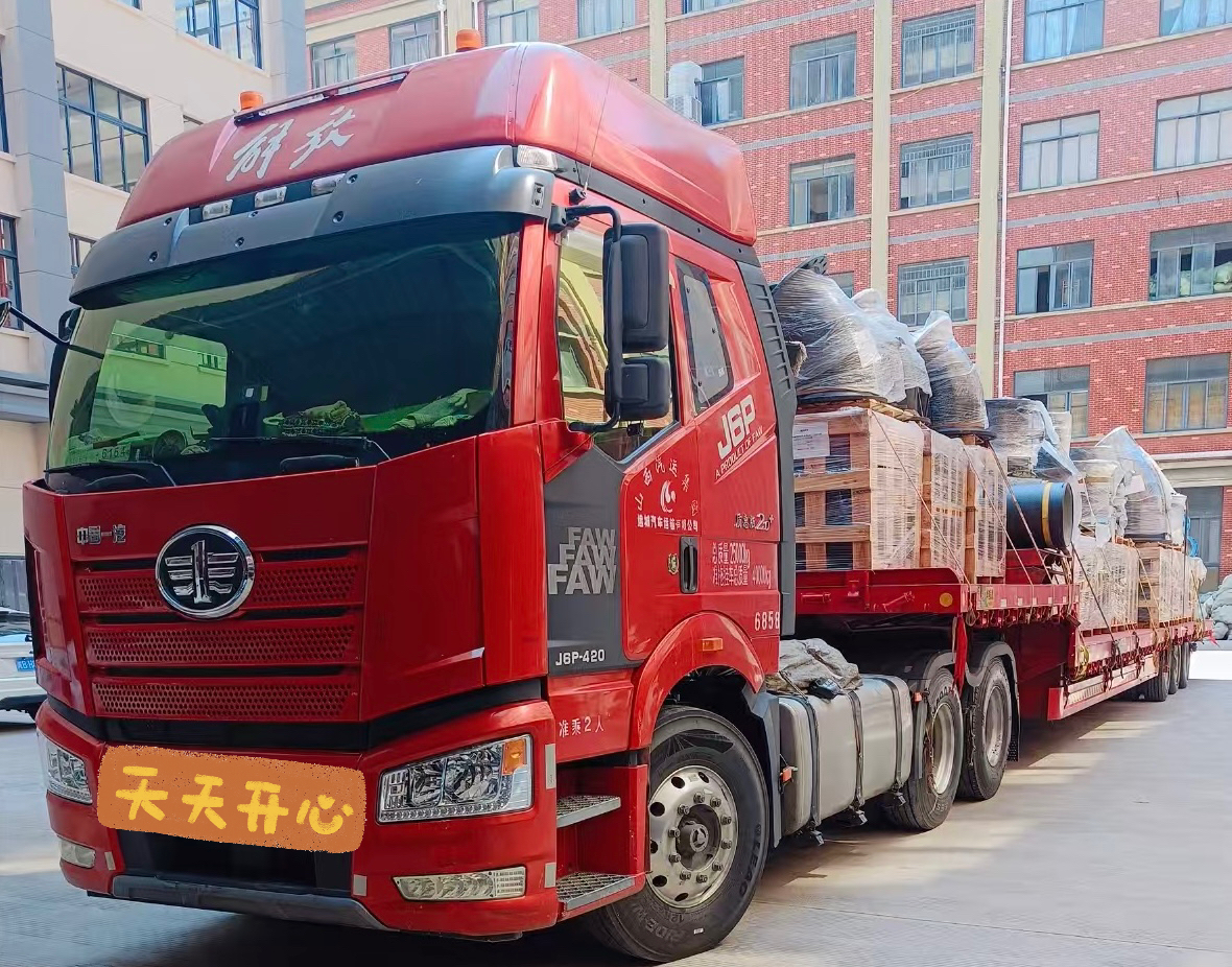 Eine große Auswahl an hochwertigen Rohrverbindungsstücken aus duktilem Gusseisen